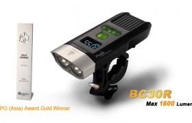 Fenix BC30R Oplaadbare fietslamp
